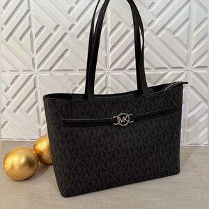 Michael Kors Angelina Logo LG Shoulder Tote Bag Black New with Tags